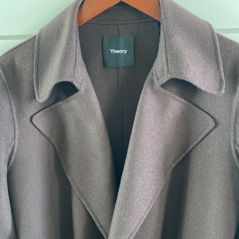 Theory coat/ wool/cashmere size Small - Picture 2 of 13
